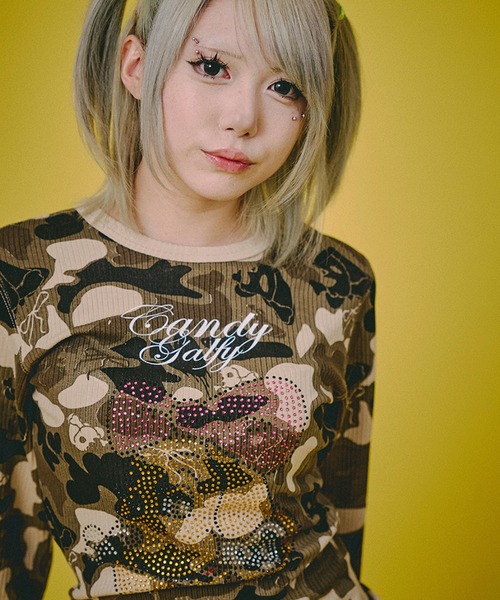 GALFY(ガルフィー)の「【GALFY/ガルフィー】カモサバイブロンT(Tシャツ/カットソー・レディース・ピンク/ベージュ/ブルー/カーキ・FREE)」の13枚目の写真
