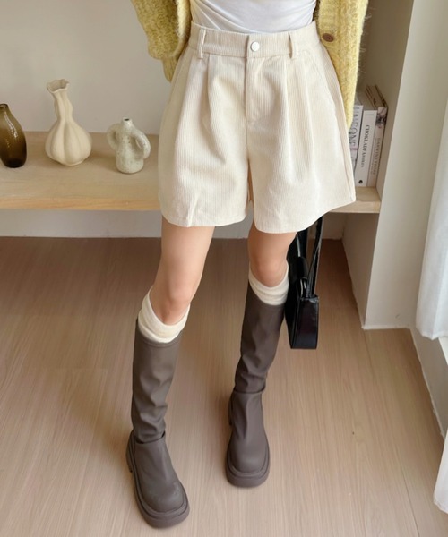 Ada.(エイダ)の「コーデュロイ タックショートパンツ(その他パンツ・レディース・ブラック/アイボリー/ブラウン・M/L)」の17枚目の写真