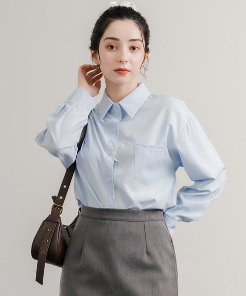 Rocky Monroe(ロッキーモンロー)の「ルーズシルエットレギュラーカラー胸ポケット付き長袖シャツ(シャツ/ブラウス・レディース・グリーン/ブルー/ピンク・M/L)」の3枚目の写真