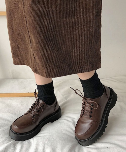 yuue' ( wear )（ユーイ）の「厚底レースアップローファー（ローファー・レディース・ブラウン/ブラック・23.5cm/24.5cm）」の16枚目の写真