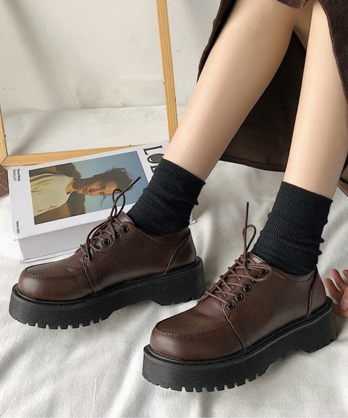 yuue' ( wear )（ユーイ）の「厚底レースアップローファー（ローファー・レディース・ブラウン/ブラック・23.5cm/24.5cm）」の12枚目の写真