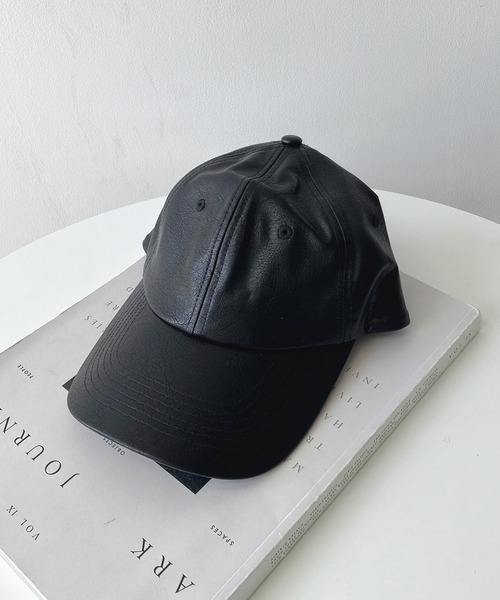 AS KNOW AS plus（アズノゥアズプラス）の「♪フェイクレザーキャップ（キャップ・レディース・ブラック/ブラウン・FREE）」の7枚目の写真