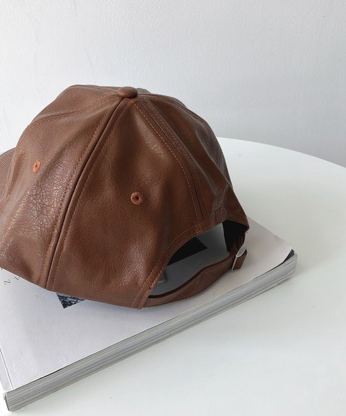 AS KNOW AS plus（アズノゥアズプラス）の「♪フェイクレザーキャップ（キャップ・レディース・ブラック/ブラウン・FREE）」の10枚目の写真