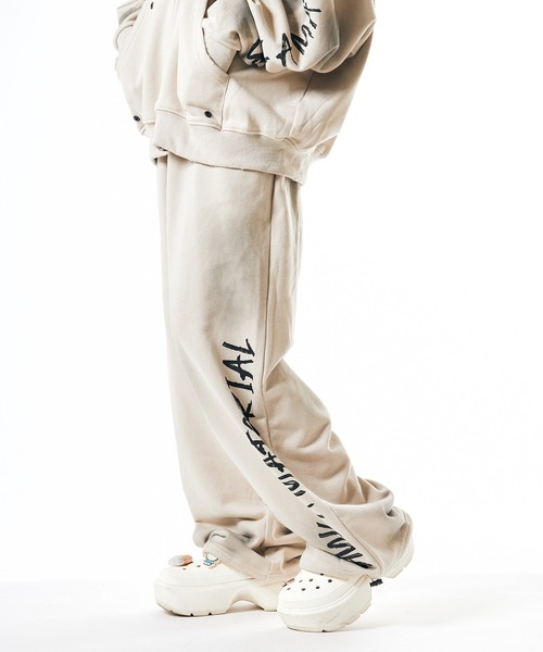 Theater code(シアターコード)の「Distressed sweatpants/汚れ加工スウェットパンツ 秋 秋服メンズ 2026年秋冬(スウェットパンツ・メンズ・ブラック/ベージュ・M/L)」の16枚目の写真