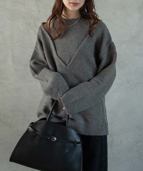 Muffiny(マフィニー)の「アルパカタッチアンサンブル風ニット(ニット/セーター・レディース・グレイッシュベージュ/チャコールグレー・FREE)」の10枚目の写真