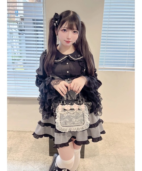 Ank Rouge（アンクルージュ）の「BIGリボン配色ティアードジャンスカ（ジャンパースカート・レディース・ブラック/ピンク/ホワイト・M）」の12枚目の写真