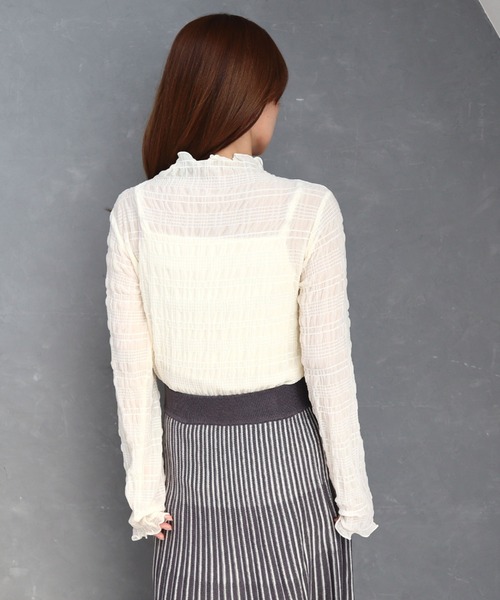 CECIL McBEE(セシルマクビー)の「シアーシャーリングプチハイプルオーバー(Tシャツ/カットソー・レディース・アイボリー/ブラウン/ブラック・MEDIUM/LARGE)」の16枚目の写真