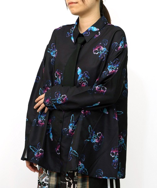 ScoLar（スカラー）の「153634：パチうさ×ラビル柄 ネクタイ付き