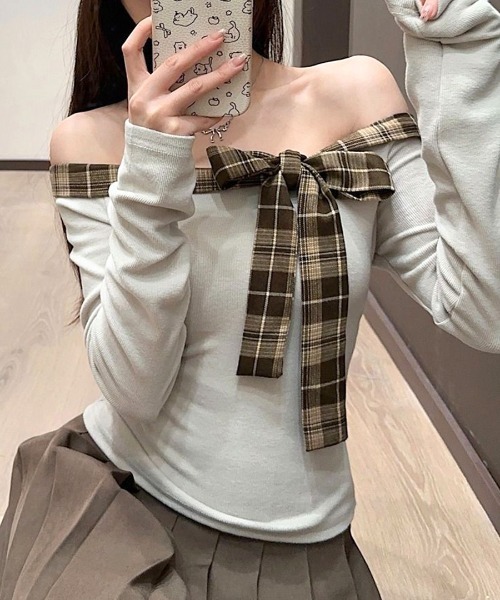 Riff(リフ)の「チェックリボンオフショルトップス(Tシャツ/カットソー・レディース・ブラック/グレイッシュベージュ・M)」の20枚目の写真