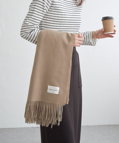 ikka（イッカ）の「カシミヤタッチカラーマフラー（マフラー・レディース・グリーン/チャコール/オレンジ/アイボリー/ブラウン系その他/グレー/ブルー・FREE）」の20枚目の写真
