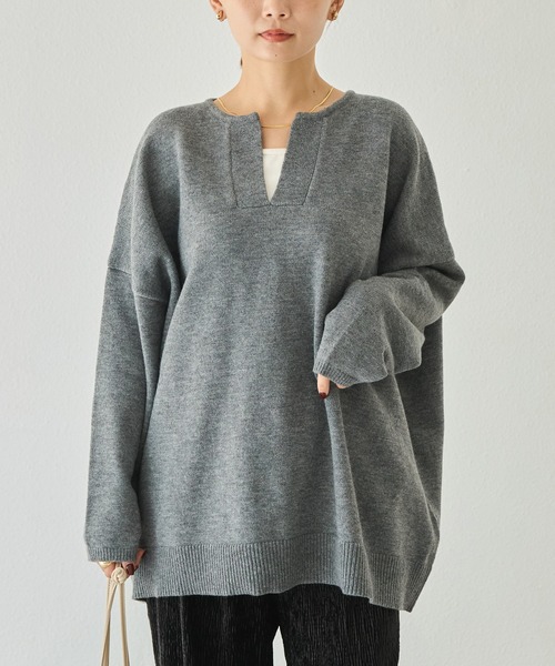 LAVEANGE(ラビアンジェ)の「【洗える】スキッパーニットプルオーバー(ニット/セーター・レディース・ブラウン/チャコールグレー/ブラック・4L/3L/F)」の1枚目の写真