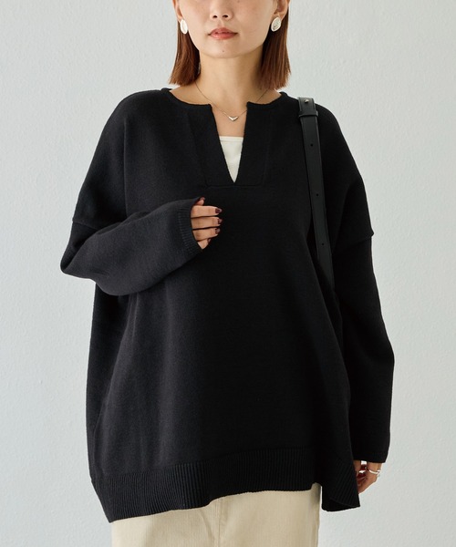 LAVEANGE(ラビアンジェ)の「【洗える】スキッパーニットプルオーバー(ニット/セーター・レディース・ブラウン/チャコールグレー/ブラック・4L/3L/F)」の2枚目の写真