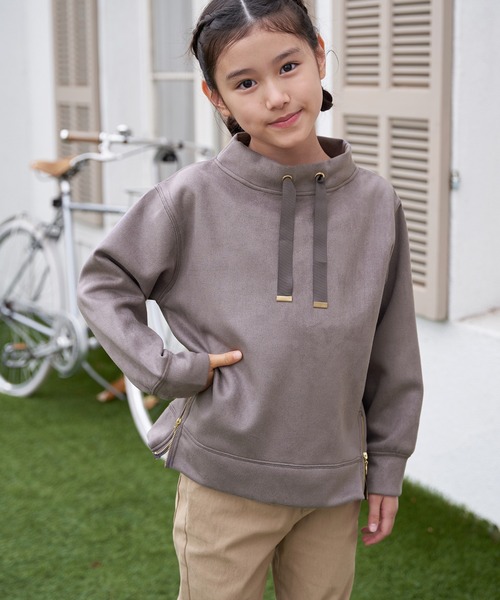 ikka（イッカ）の「フェイクスエードサイドジップ使いプルオーバー（120~160cm）（Tシャツ/カットソー・キッズ・ブラウン系その他/グリーン/ベージュ・120/130/140/150/160）」の4枚目の写真