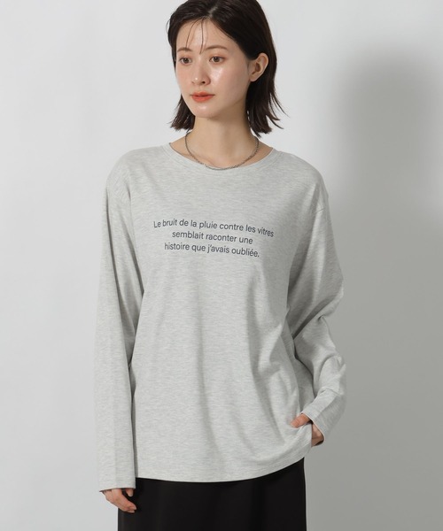 LAKOLE（ラコレ）の「アソートロゴプリント長袖 / 588969（Tシャツ/カットソー・レディース・ベージュ/オフホワイト/グレー/ブラック・FREE）」の4枚目の写真