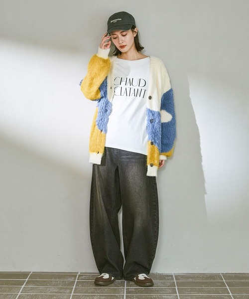 LAKOLE（ラコレ）の「アソートロゴプリント長袖 / 588969（Tシャツ/カットソー・レディース・ベージュ/オフホワイト/グレー/ブラック・FREE）」の7枚目の写真