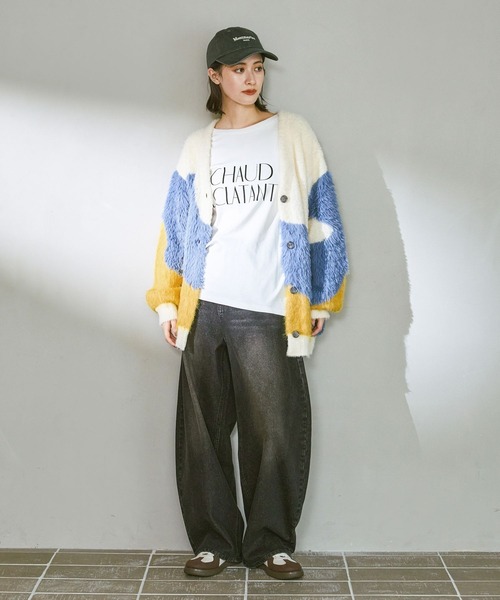 LAKOLE（ラコレ）の「アソートロゴプリント長袖 / 588969（Tシャツ/カットソー・レディース・ベージュ/オフホワイト/グレー/ブラック・FREE）」の6枚目の写真