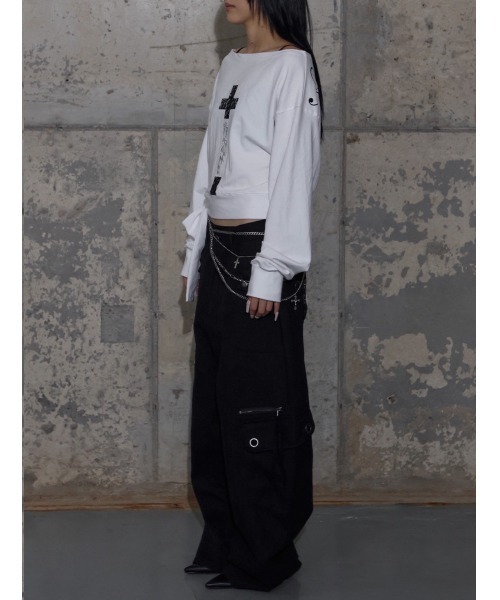 FANCY CLUB(ファンシークラブ)の「【FANCY CLUB】BOATNECK RIBBON TIE SWEATSHIRT / 【ファンシークラブ】ボートネックリボンタイスウェット長袖Tシャツ(スウェット・レディース・ブラック/ホワイト・ONE SIZE)」の5枚目の写真