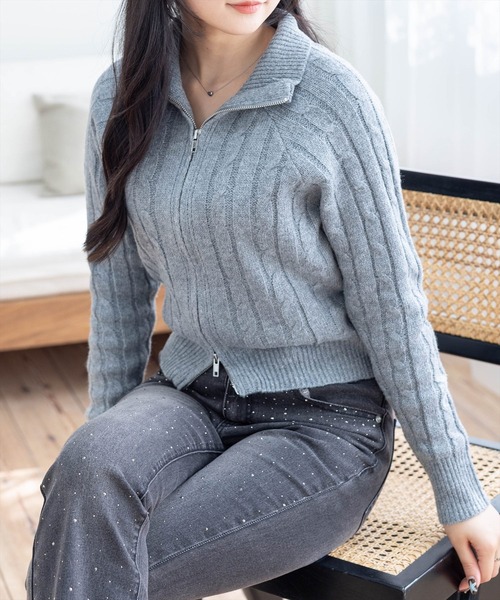 clear（クリア）の「ダブルジップケーブルハイネックニットトップス［大人 カジュアル 着回し力抜群］≪AW新作≫（ニット/セーター・レディース・ブラウン/アイボリー/杢グレー・F）」の2枚目の写真