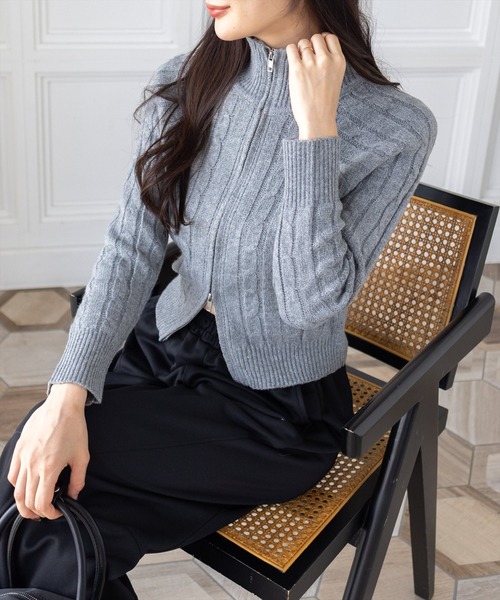 clear（クリア）の「ダブルジップケーブルハイネックニットトップス［大人 カジュアル 着回し力抜群］≪AW新作≫（ニット/セーター・レディース・ブラウン/アイボリー/杢グレー・F）」の6枚目の写真