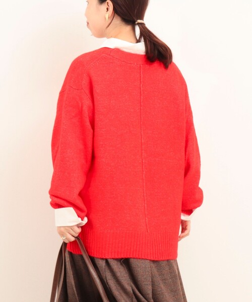 fredy couleur（フレディクルール）の「ヤクライクＶネックワイドカーディガン（カーディガン/ボレロ・レディース・ベージュ/ライトグレー/チャコールグレー/レッド/ブルー/オフホワイト/ブラック・38）」の13枚目の写真