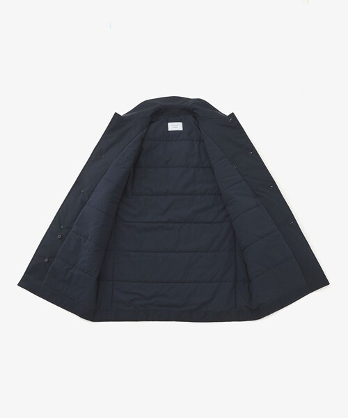 MACKINTOSH PHILOSOPHY(マッキントッシュ フィロソフィー)の「高密度ストレッチツイル/パテッドWELLINGTON BT short(ウェリントンボタンスルーショート)(ステンカラーコート・メンズ・ブラック/ダークネイビー・38/40)」の7枚目の写真