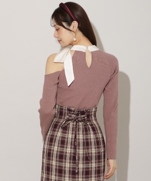 WILLSELECTION（ウィルセレクション）の「ワンショルリボンタイリブニット（ニット/セーター・レディース・オフホワイト/ブルー/モカ/ブラック・FREE）」の7枚目の写真