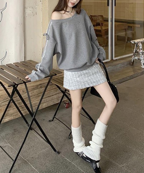 Miniministore(ミニミニストア)の「オフショルダースウェット長袖レースリボン(スウェット・レディース・ネイビー/グレー・FREE)」の9枚目の写真