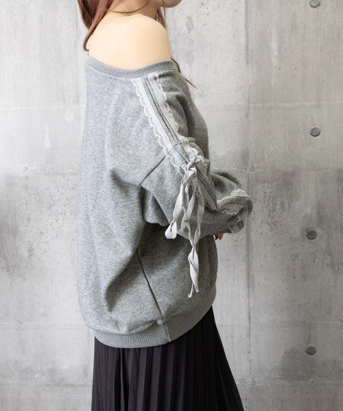Miniministore(ミニミニストア)の「オフショルダースウェット長袖レースリボン(スウェット・レディース・ネイビー/グレー・FREE)」の18枚目の写真