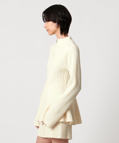 AEWEN MATOPH(イウエン マトフ)の「<AEWEN MATOPH>ウールカシミヤミックス ペプラムジップアップニットジャケット(その他アウター・レディース・オフホワイト/ブラック・FREE)」の9枚目の写真