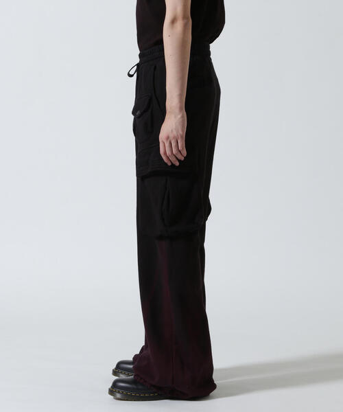 KMRii（ケムリ）の「KMRii/ケムリ/White Flame Wide Sweat Pants（スウェットパンツ・メンズ・ブラック・2）」の2枚目の写真