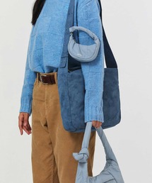 WIDE STRAP SHOULDER BAG