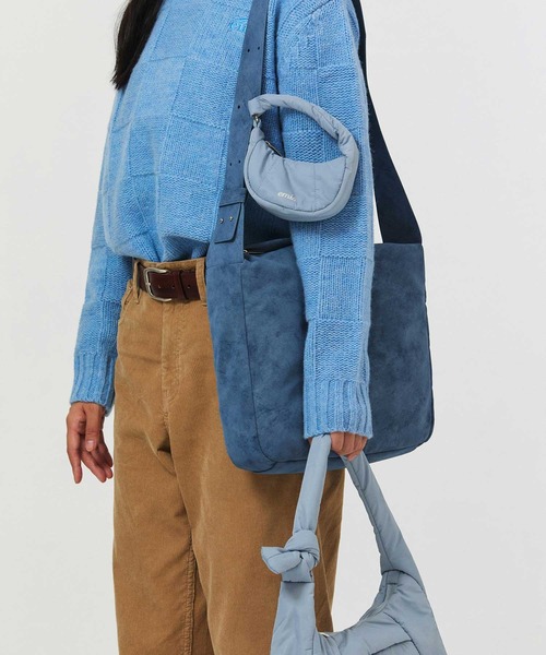 EMIS（イミス）の「WIDE STRAP SHOULDER BAG（ショルダーバッグ・レディース・ブルー/キャメル・FREE）」の6枚目の写真