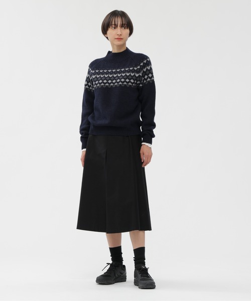 MARGARET HOWELL（マーガレットハウエル）の「WOOL CASHMERE SILK FAIRISLE（ニット/セーター・レディース・ネイビー/オフホワイト・2）」の11枚目の写真