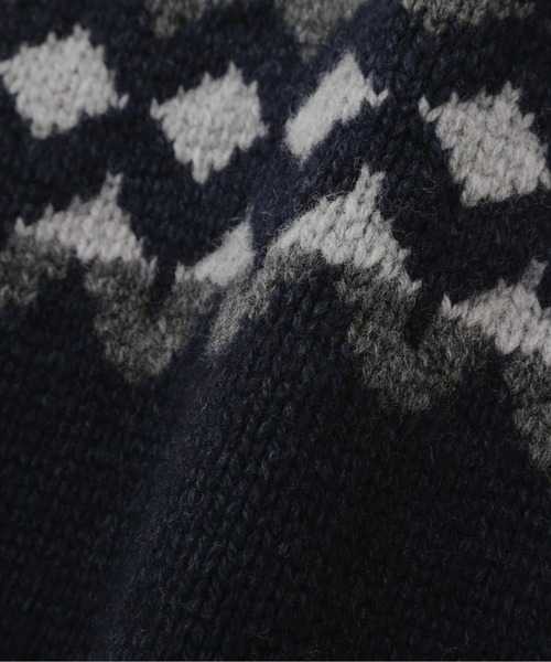 MARGARET HOWELL（マーガレットハウエル）の「WOOL CASHMERE SILK FAIRISLE（ニット/セーター・レディース・ネイビー/オフホワイト・2）」の5枚目の写真
