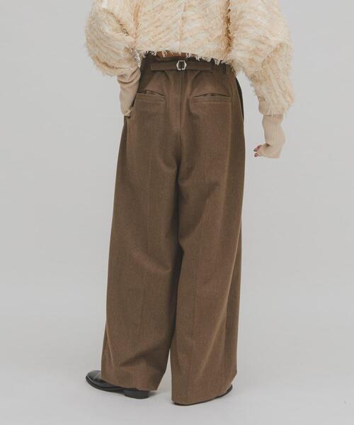 KBF（ケイビーエフ）の「ウールライクブラッジュドパンツ（その他パンツ・レディース・ベージュ/チャコールグレー/ブラウン・38/36）」の3枚目の写真