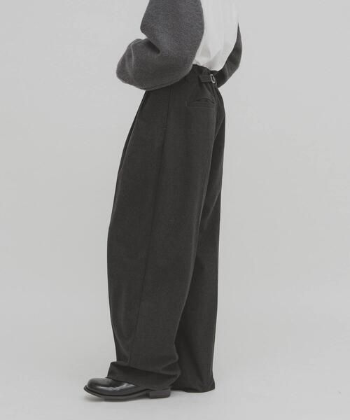 KBF（ケイビーエフ）の「ウールライクブラッジュドパンツ（その他パンツ・レディース・ベージュ/チャコールグレー/ブラウン・38/36）」の2枚目の写真