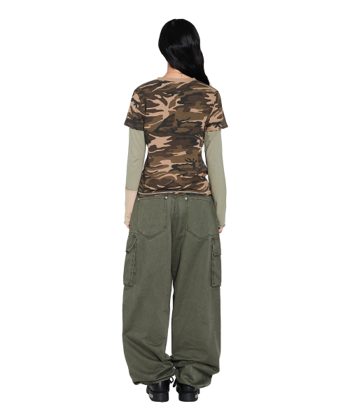 AAKAM(アーカム)の「Camouflage layered Long Sleeve (Brown)(Tシャツ/カットソー・レディース・その他・1/2)」の12枚目の写真
