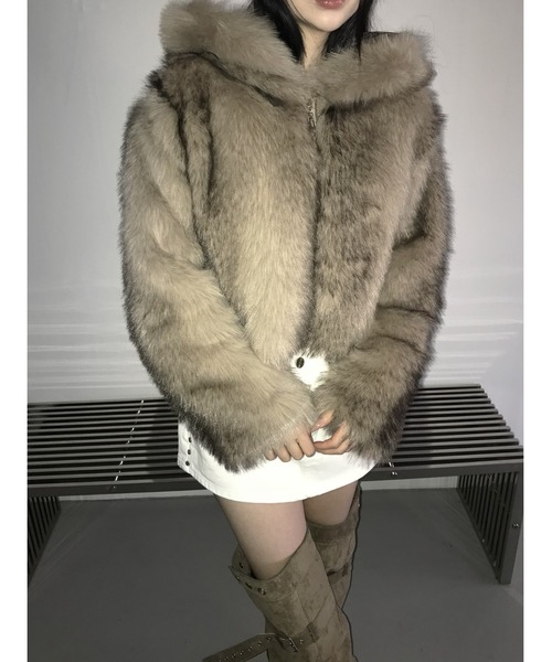 THEAIRTOWN(ジエアタウン)の「cappuccino fur jk(その他アウター・レディース・ベージュ・FREE)」の9枚目の写真