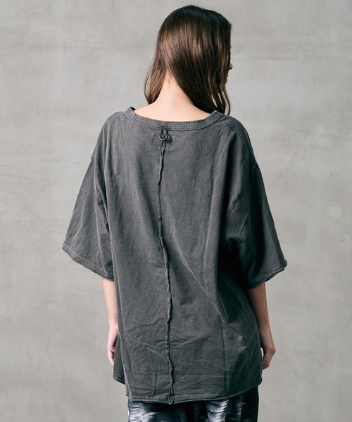 VIRGOwearworks（ヴァルゴウェアワークス）の「PIGMENT WASH OVERSIZE TEE（Tシャツ/カットソー・メンズ・ネイビー/オレンジ/ブラック・2/3/4）」の10枚目の写真