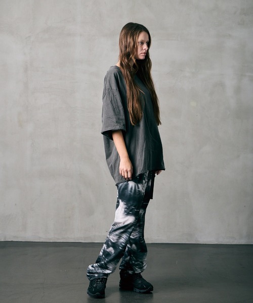 VIRGOwearworks（ヴァルゴウェアワークス）の「PIGMENT WASH OVERSIZE TEE（Tシャツ/カットソー・メンズ・ネイビー/オレンジ/ブラック・2/3/4）」の19枚目の写真