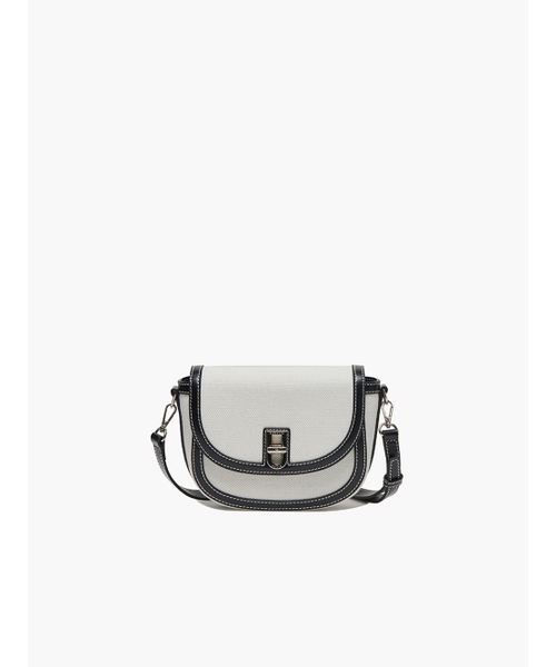 ELEGANCE PARIS（エレガンスパリ）の「ボニプラズキャンバスミニクロスバッグ ORSH001A（メッセンジャーバッグ・レディース・ブラック・FREE）」の5枚目の写真