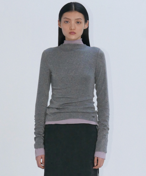 EN OR(エンオール)の「STRETCH RAGLAN T-SHIRTS - DARK GREY(Tシャツ/カットソー・レディース・その他・FREE)」の3枚目の写真