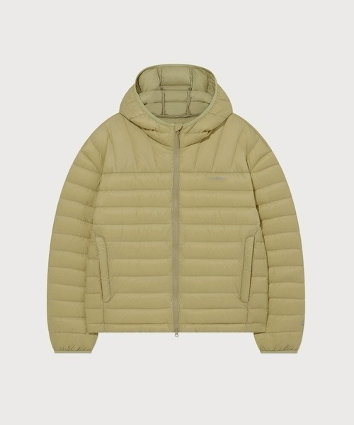 COVERNAT(カバーナット)の「COVERLIGHT PACKABLE HOODIE DOWN(ダウンジャケット/コート・メンズ・ダークブルー/ベージュ系その他/ブラック・X-LARGE/LARGE/MEDIUM/SMALL/XX-LARGE/X-SMALL)」の1枚目の写真