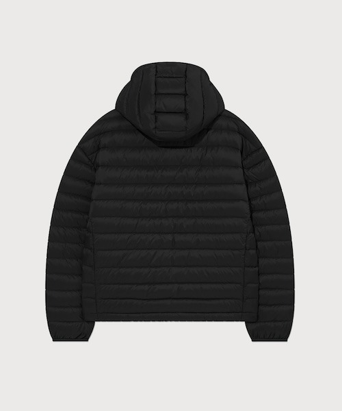 COVERNAT(カバーナット)の「COVERLIGHT PACKABLE HOODIE DOWN(ダウンジャケット/コート・メンズ・ダークブルー/ベージュ系その他/ブラック・X-LARGE/LARGE/MEDIUM/SMALL/XX-LARGE/X-SMALL)」の21枚目の写真