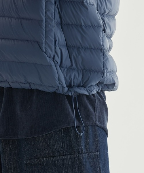 COVERNAT(カバーナット)の「COVERLIGHT PACKABLE HOODIE DOWN(ダウンジャケット/コート・メンズ・ダークブルー/ベージュ系その他/ブラック・X-LARGE/LARGE/MEDIUM/SMALL/XX-LARGE/X-SMALL)」の19枚目の写真