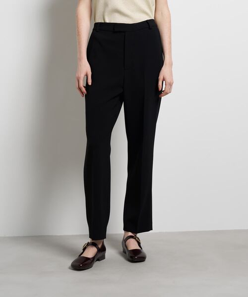 LANVIN en Bleu(ランバンオンブルー)の「トリアセテートテーパードパンツ(その他パンツ・レディース・ネイビー/ブラック・36/38/40)」の2枚目の写真