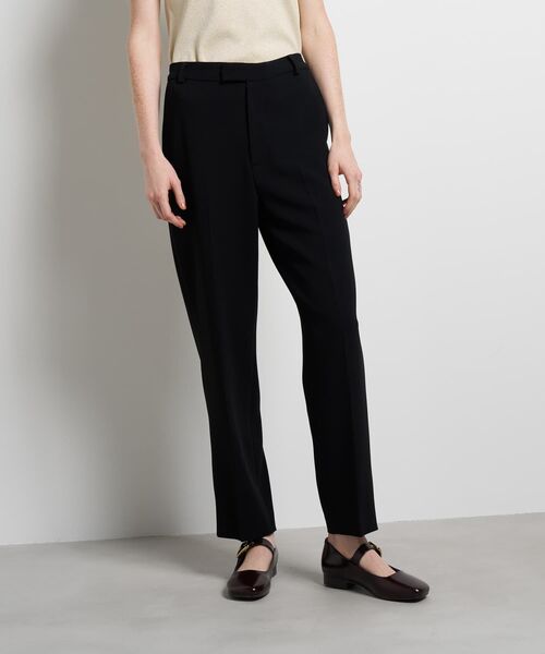 LANVIN en Bleu(ランバンオンブルー)の「トリアセテートテーパードパンツ(その他パンツ・レディース・ネイビー/ブラック・36/38/40)」の14枚目の写真