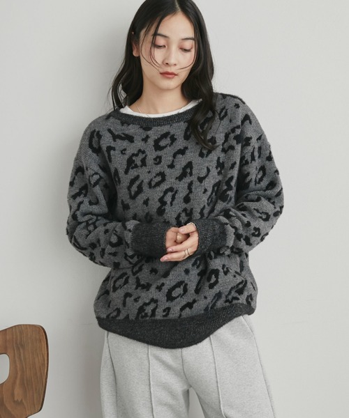 Doux archives（ドゥアルシーヴ）の「レオパードジャガードニット（ニット/セーター・レディース・チャコールグレー/ブラウン・FREE）」の2枚目の写真