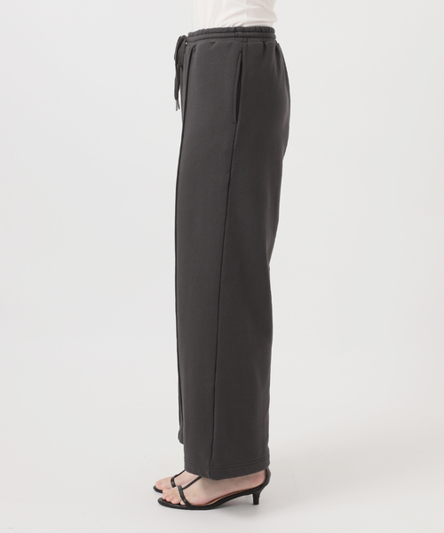 B.C STOCK（ベーセーストック）の「ウォッシャブル / 裏毛ピンタックストレートパンツ（スウェットパンツ・レディース・チャコールグレー/ブラック・SMALL/MEDIUM）」の8枚目の写真