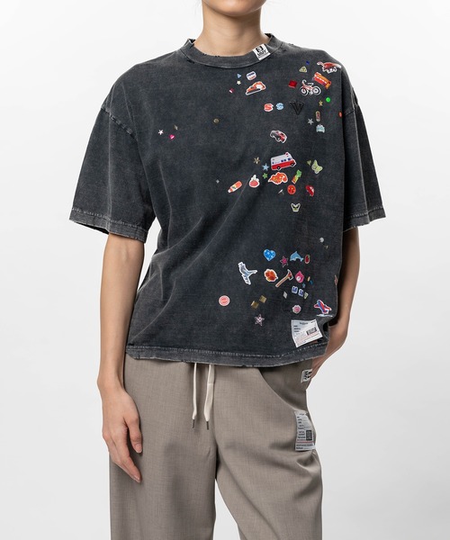 Maison MIHARA YASUHIRO（メゾンミハラヤスヒロ）の「Kids Sticker Print Bleached T-shirt（Tシャツ/カットソー・レディース・ブラック・40/38/36）」の7枚目の写真